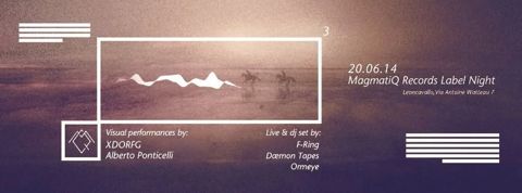 Magnetiq label night