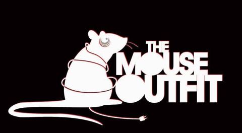 The mouse outfit live at leoncavallo